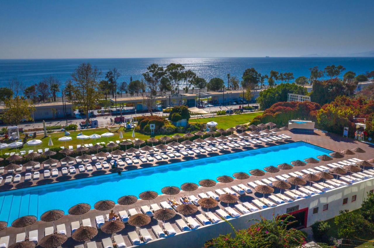 Hotel Su & Aqualand Antalya Exterior photo The pool at the Hyatt Regency La Jolla